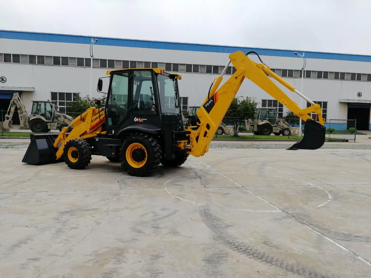 764A backhoe loader